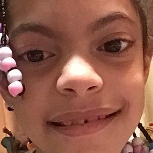 Meet your Posher, Farrahreborn